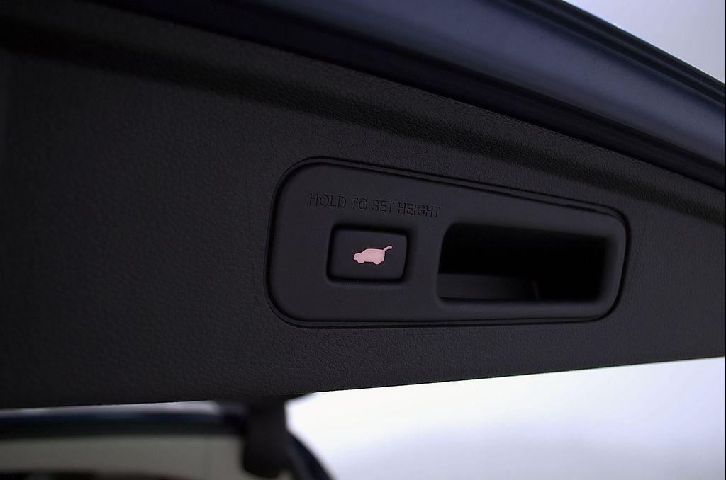 new 2026 Honda Odyssey car, priced at $41,456