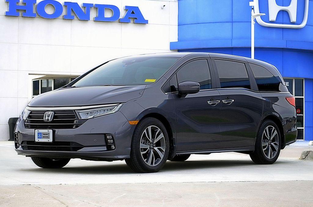used 2024 Honda Odyssey car, priced at $38,998