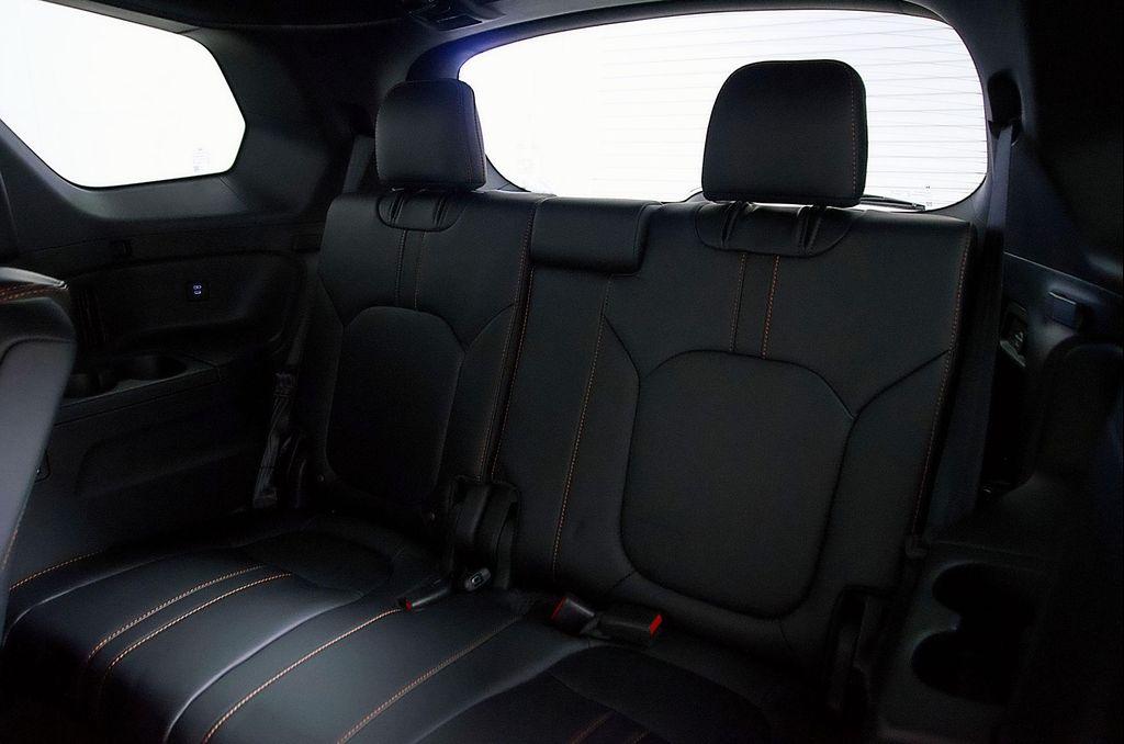 new 2025 Honda Pilot car, priced at $51,350