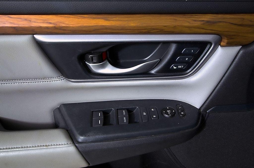 used 2018 Honda CR-V car, priced at $21,991