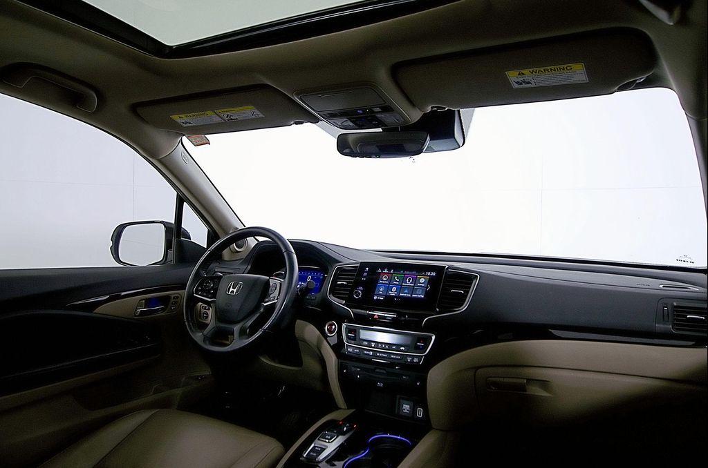 used 2022 Honda Pilot car, priced at $35,936