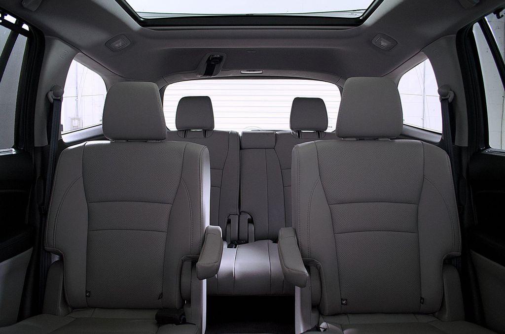 used 2022 Honda Pilot car, priced at $35,936