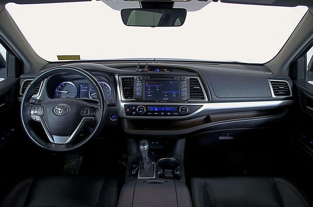 used 2019 Toyota Highlander car, priced at $21,998