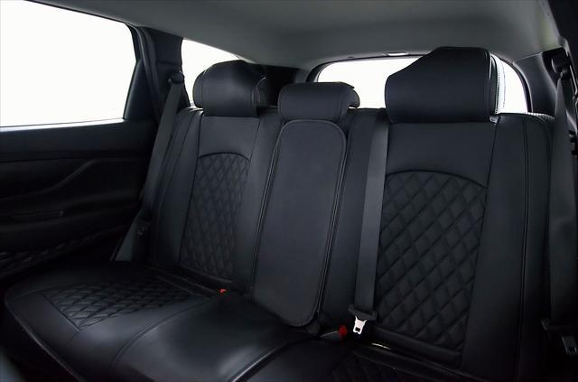 used 2023 Hyundai Santa Fe car, priced at $23,357