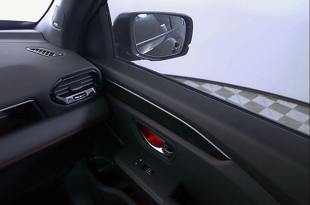 new 2025 Honda Pilot car, priced at $51,699