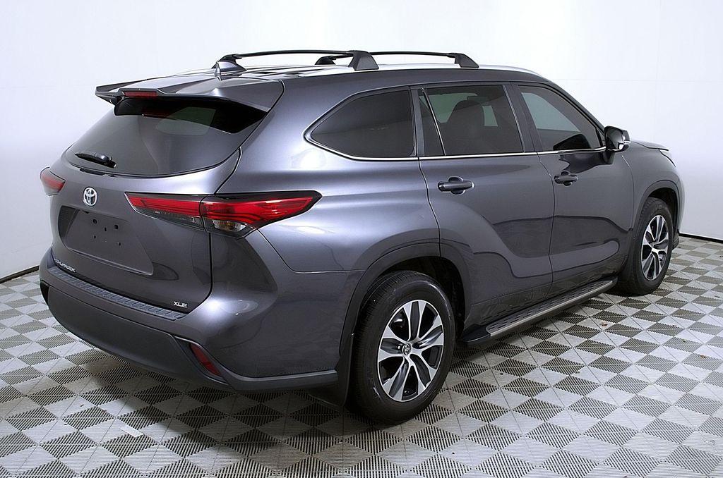 used 2023 Toyota Highlander car, priced at $36,628