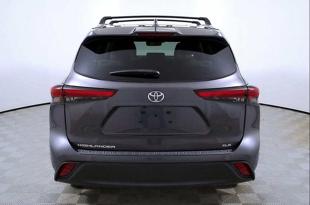 used 2023 Toyota Highlander car, priced at $36,628