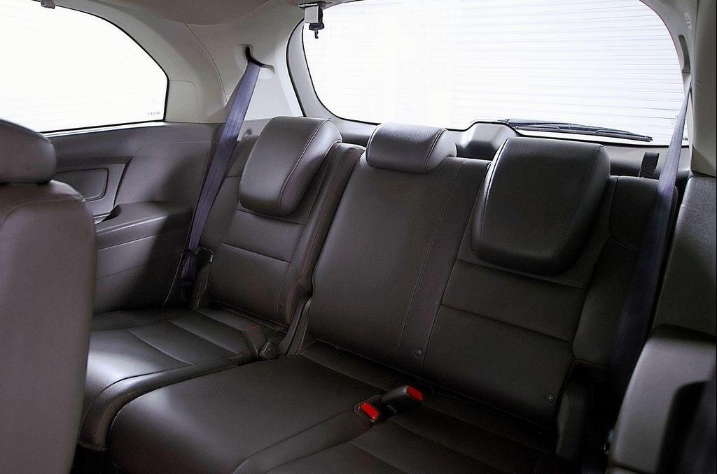 used 2016 Honda Odyssey car, priced at $13,998