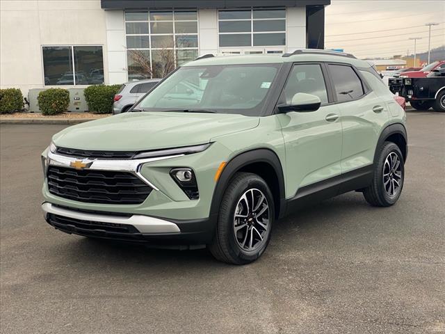 new 2025 Chevrolet TrailBlazer car, priced at $29,220