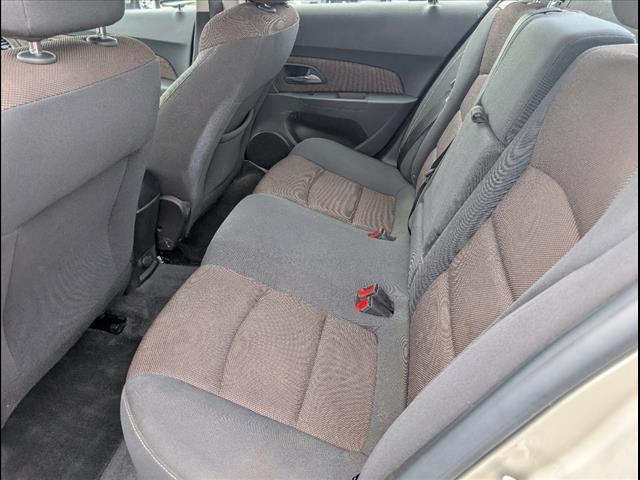 used 2016 Chevrolet Cruze Limited car, priced at $9,306