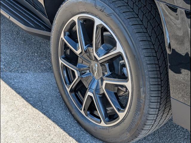 new 2025 Chevrolet Suburban car, priced at $80,225