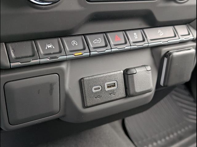 used 2024 Chevrolet Silverado 1500 car, priced at $45,998