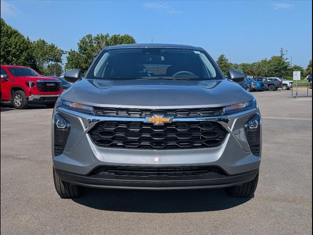 new 2025 Chevrolet Trax car, priced at $23,680