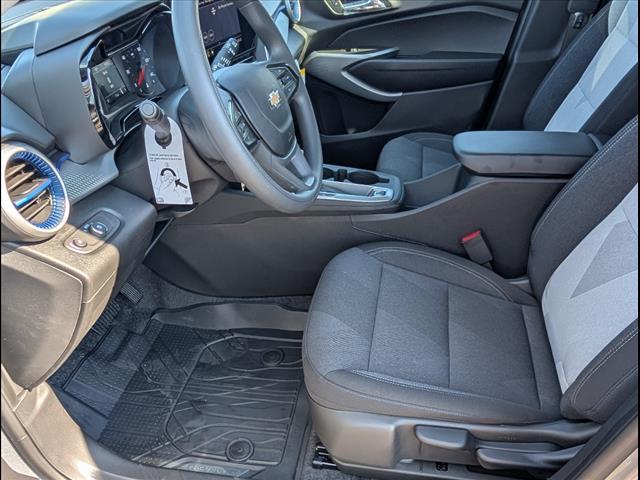 new 2025 Chevrolet Trax car, priced at $23,680