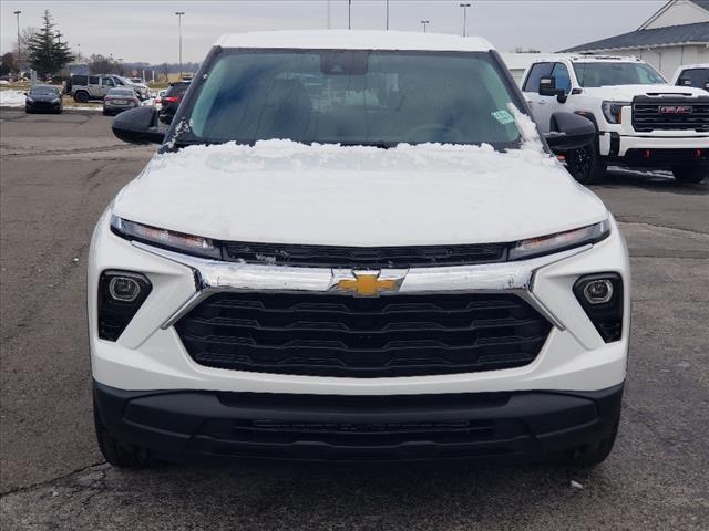 new 2025 Chevrolet TrailBlazer car, priced at $25,680