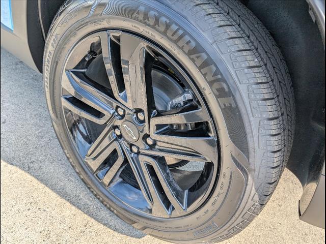new 2025 Chevrolet Trax car, priced at $27,575