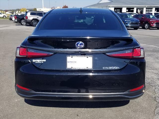 used 2022 Lexus ES 300h car, priced at $37,903