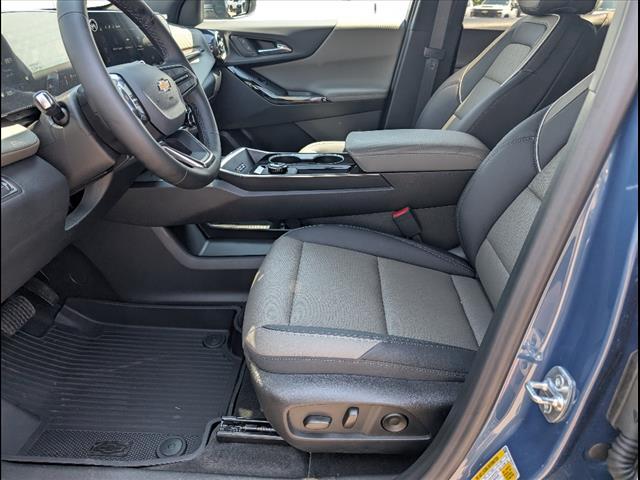 new 2026 Chevrolet Equinox car, priced at $32,980