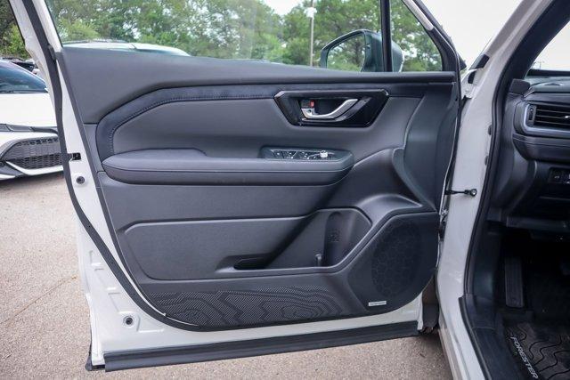 new 2025 Subaru Forester car, priced at $39,139