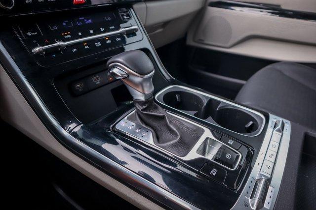 used 2022 Kia Carnival car, priced at $32,986