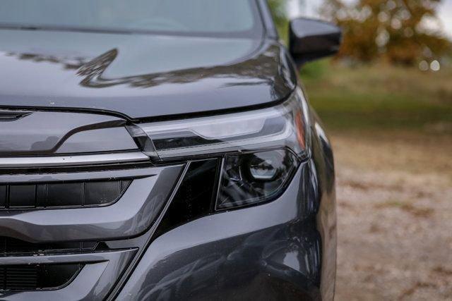 new 2025 Subaru Forester car, priced at $36,504