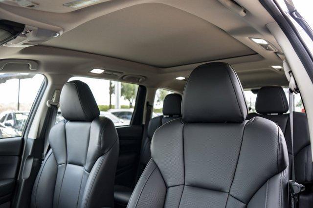 new 2025 Subaru Ascent car, priced at $50,904