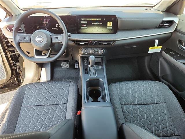 new 2025 Nissan Kicks car, priced at $31,095