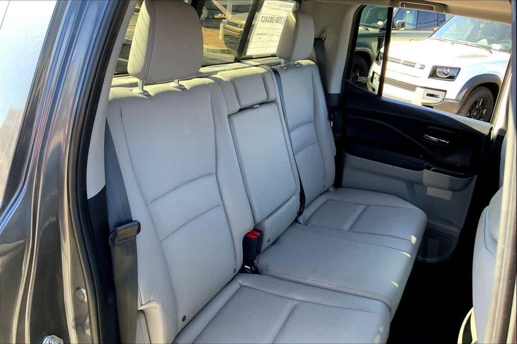 used 2023 Honda Ridgeline car, priced at $32,400