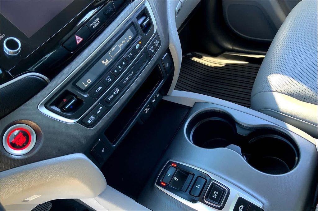 used 2023 Honda Ridgeline car, priced at $32,400