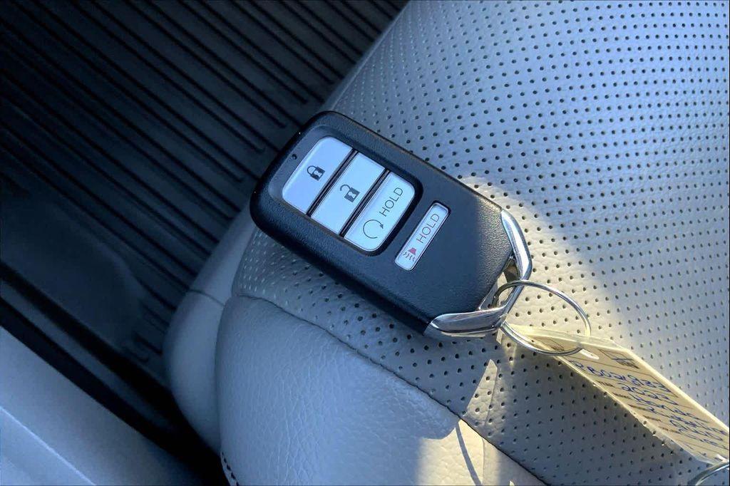 used 2023 Honda Ridgeline car, priced at $32,400