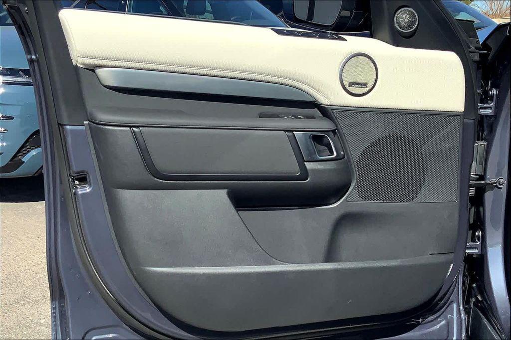 used 2024 Land Rover Discovery car, priced at $64,000