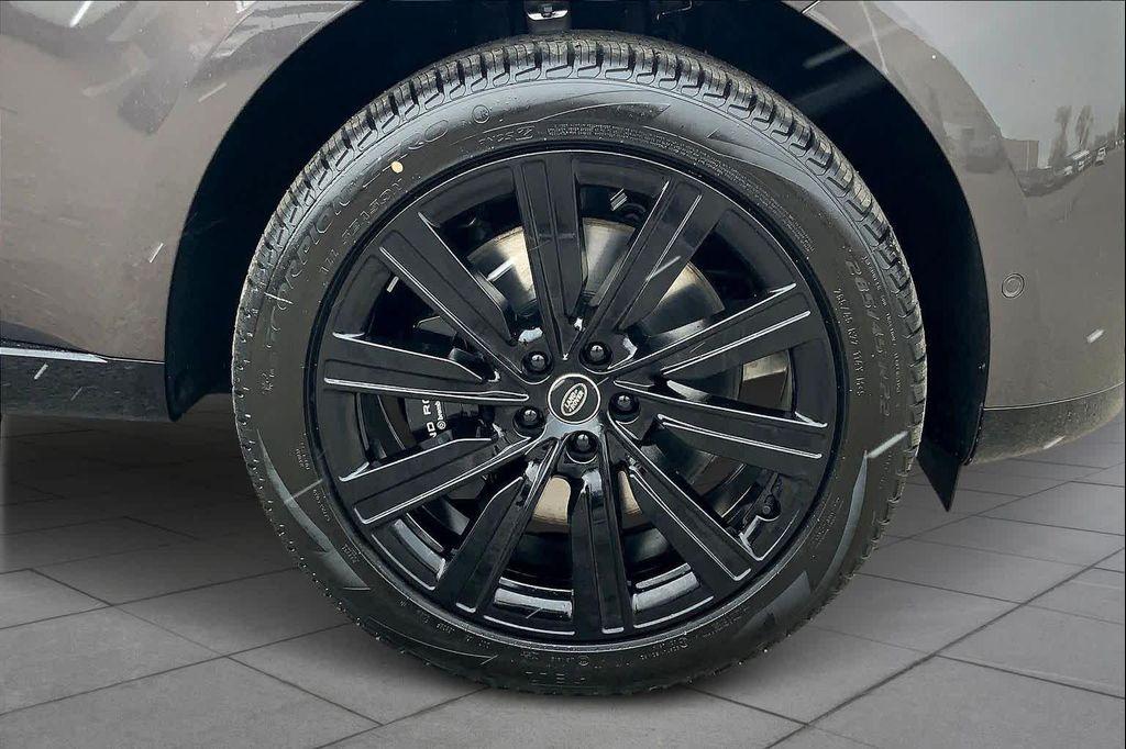 new 2025 Land Rover Range Rover car, priced at $136,725