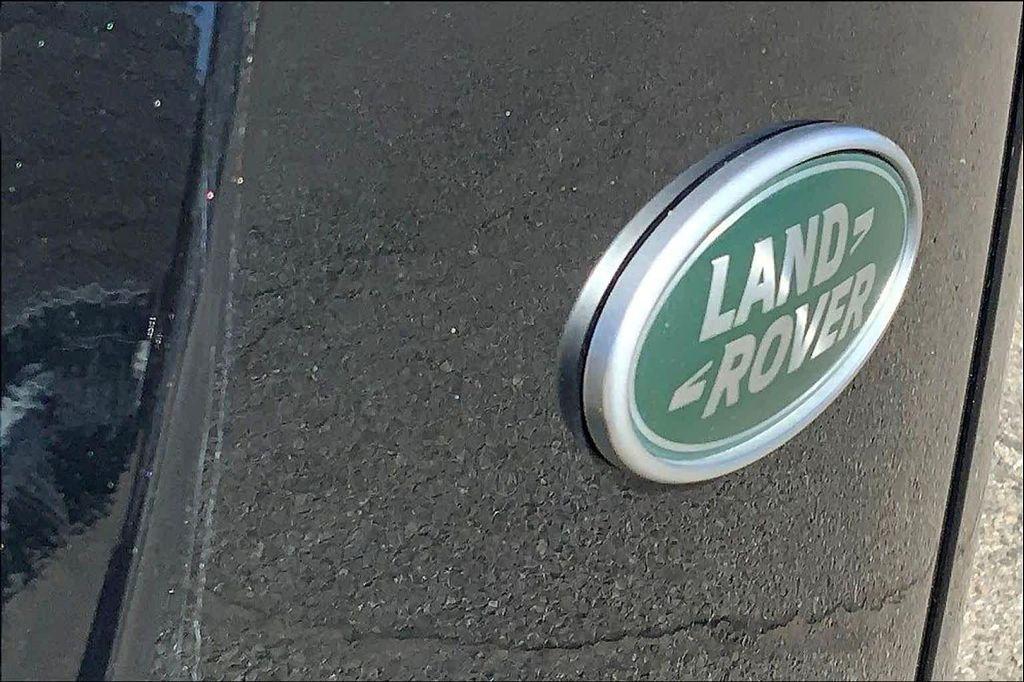 used 2023 Land Rover Range Rover Velar car, priced at $37,000