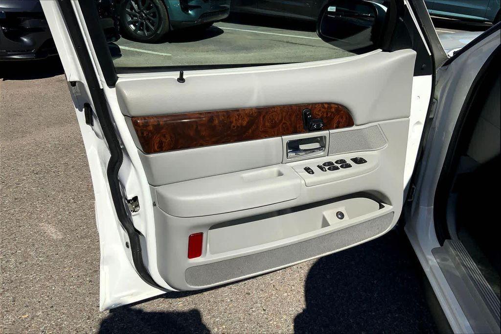 used 2005 Mercury Grand Marquis car, priced at $8,500