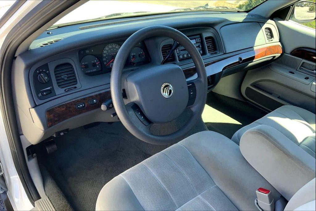 used 2005 Mercury Grand Marquis car, priced at $8,500