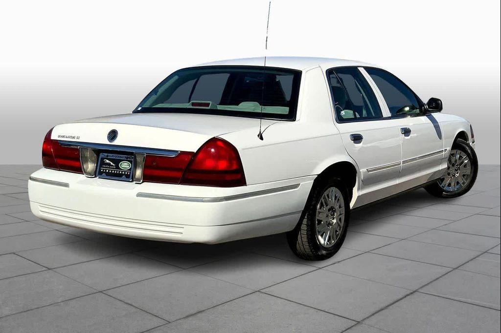 used 2005 Mercury Grand Marquis car, priced at $8,500