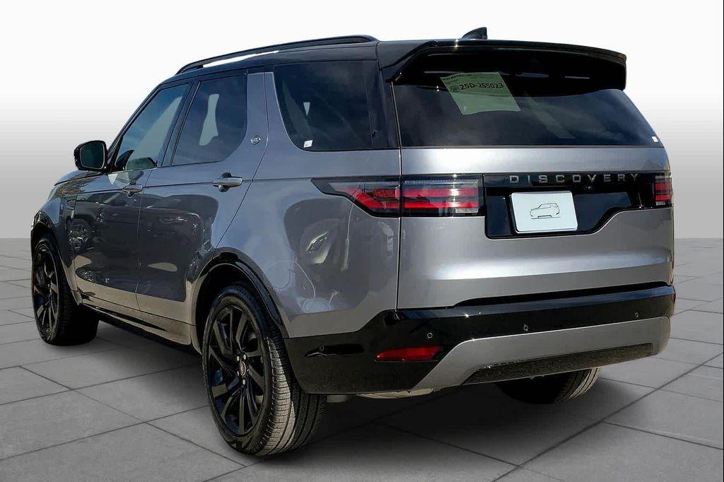 new 2025 Land Rover Discovery car, priced at $75,125