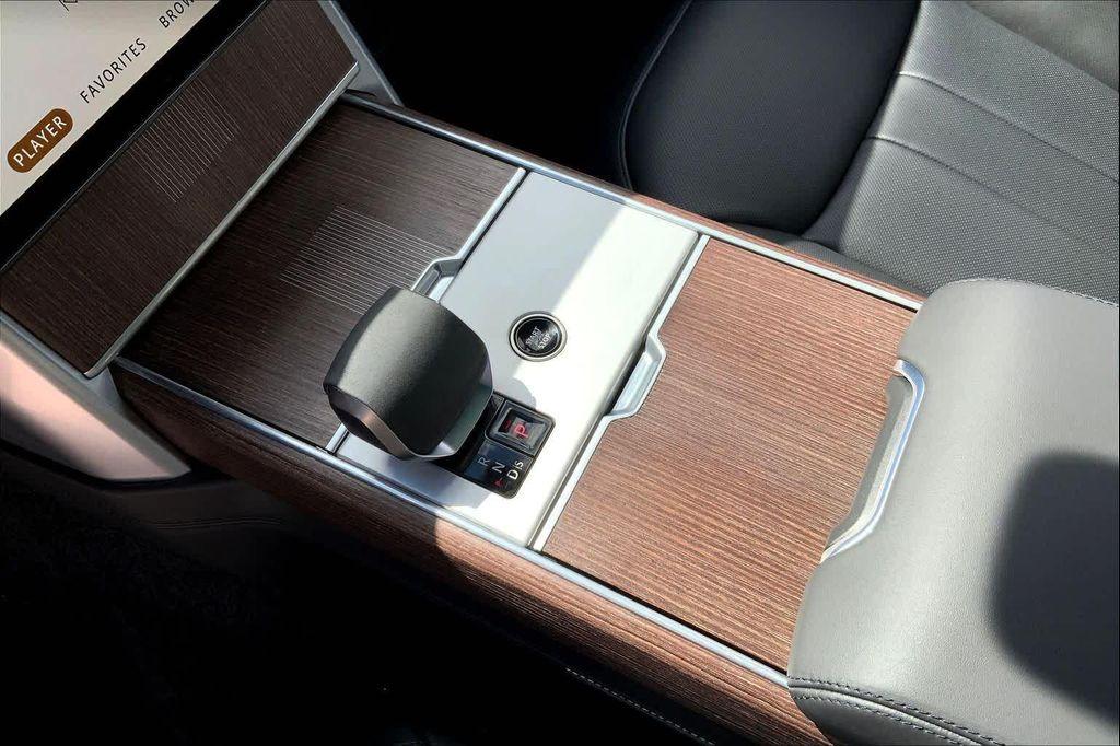 new 2025 Land Rover Range Rover car, priced at $195,605