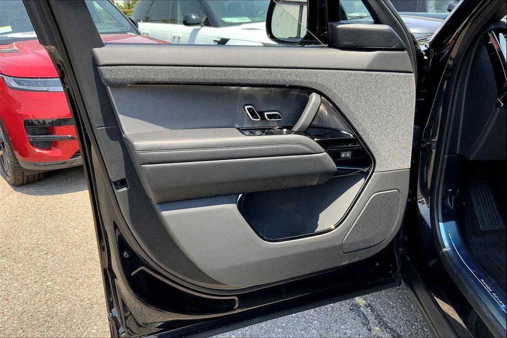 new 2025 Land Rover Range Rover Sport car, priced at $117,575