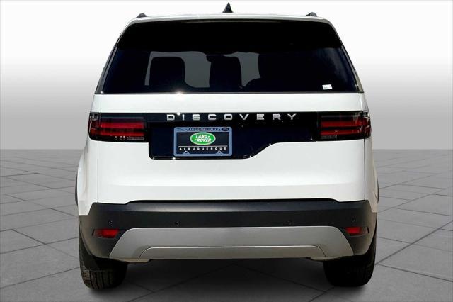 new 2025 Land Rover Discovery car, priced at $64,725