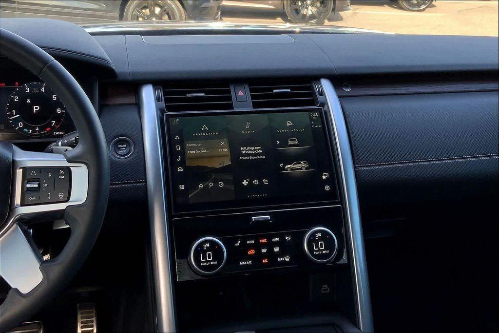 used 2024 Land Rover Discovery car, priced at $50,400