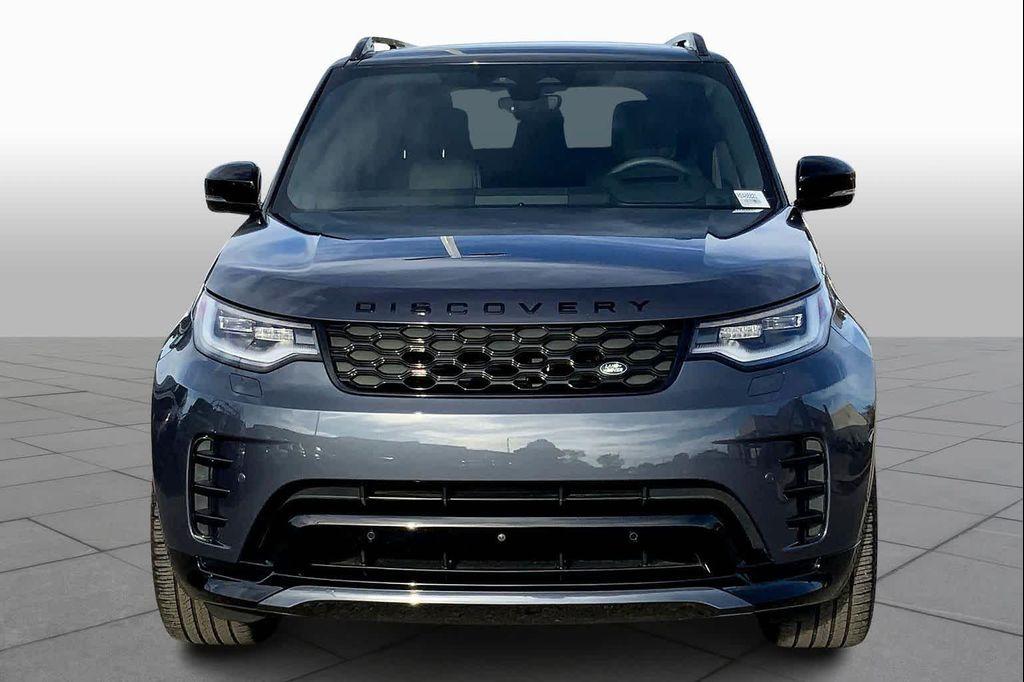 used 2024 Land Rover Discovery car, priced at $50,400