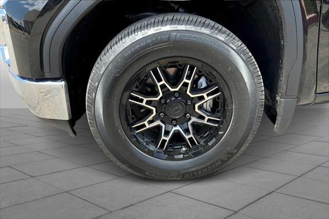 used 2021 GMC Sierra 1500 car, priced at $42,217