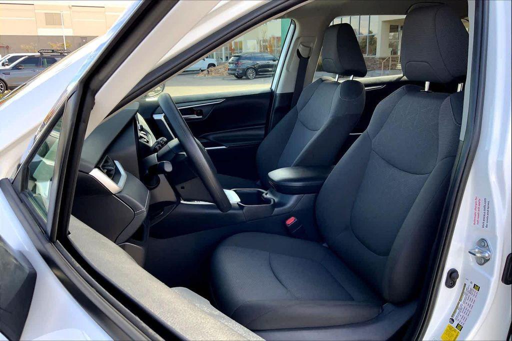 used 2025 Toyota RAV4 Hybrid car, priced at $34,400