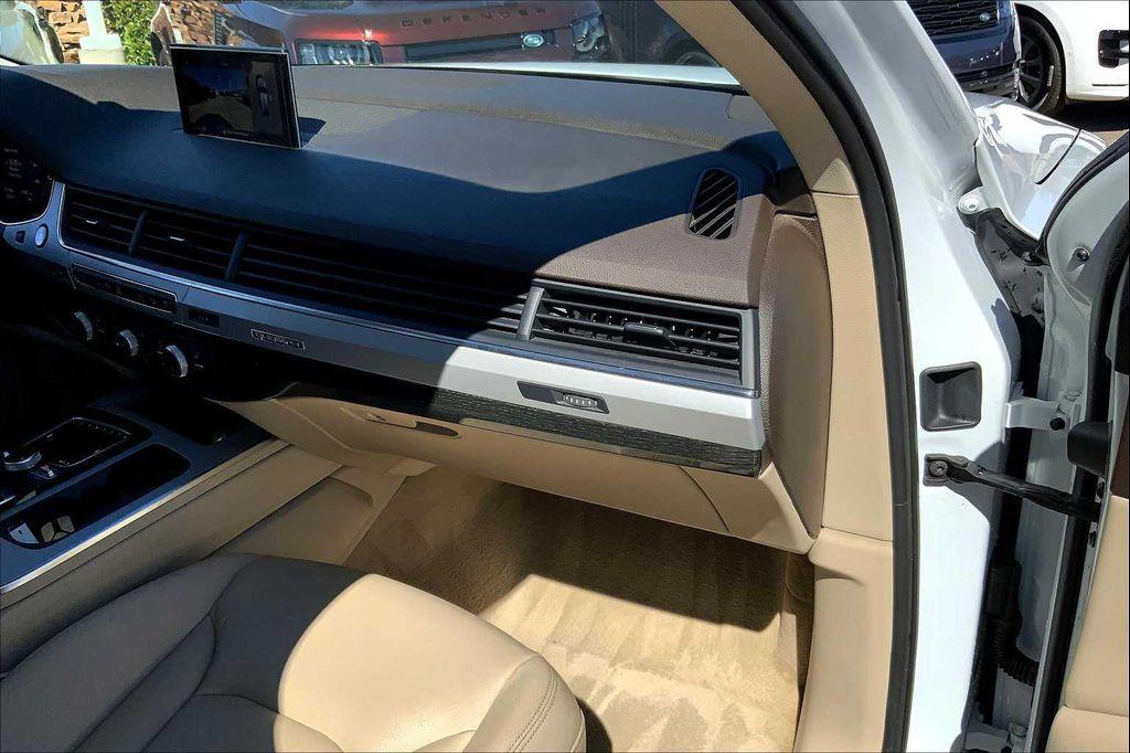 used 2019 Audi Q7 car, priced at $20,800