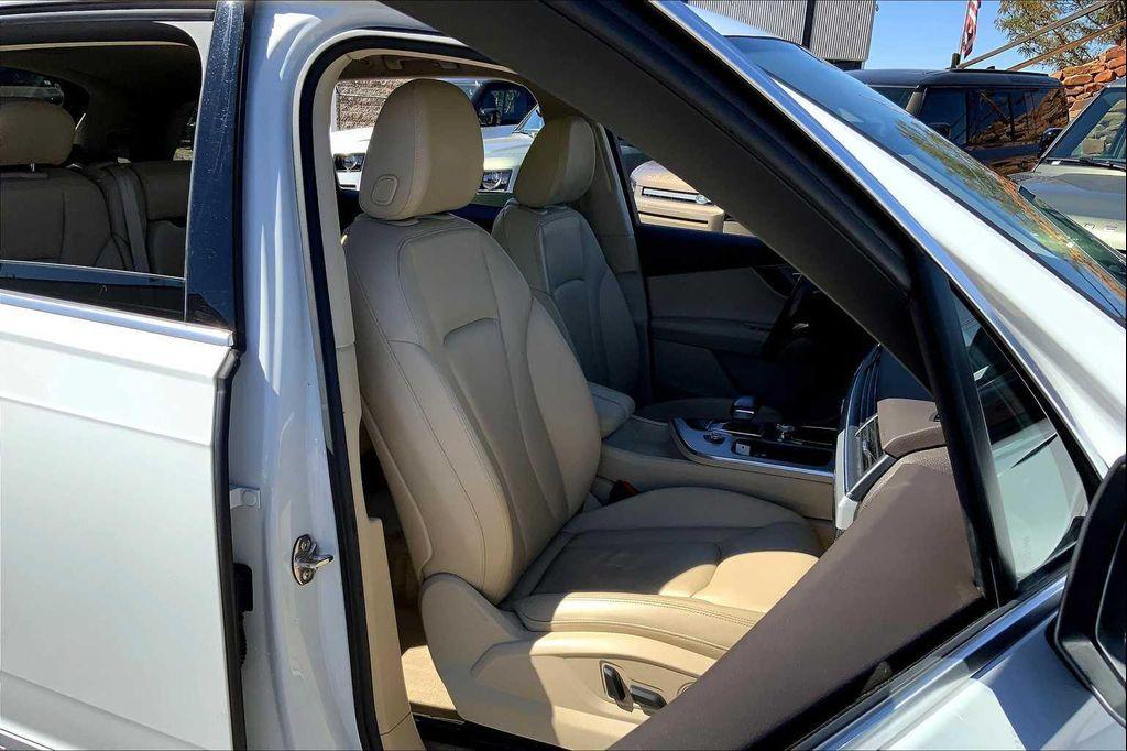 used 2019 Audi Q7 car, priced at $20,800