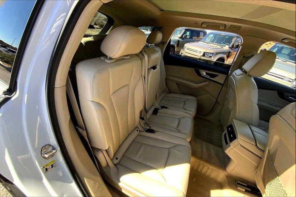 used 2019 Audi Q7 car, priced at $20,800