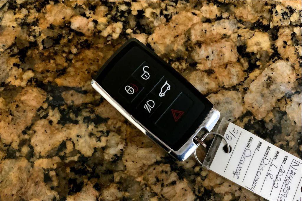 used 2022 Land Rover Discovery car, priced at $34,800