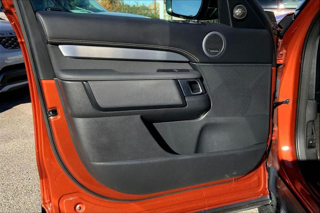 used 2022 Land Rover Discovery car, priced at $34,800