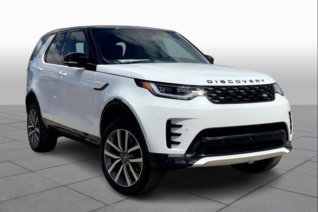 new 2025 Land Rover Discovery car, priced at $77,928